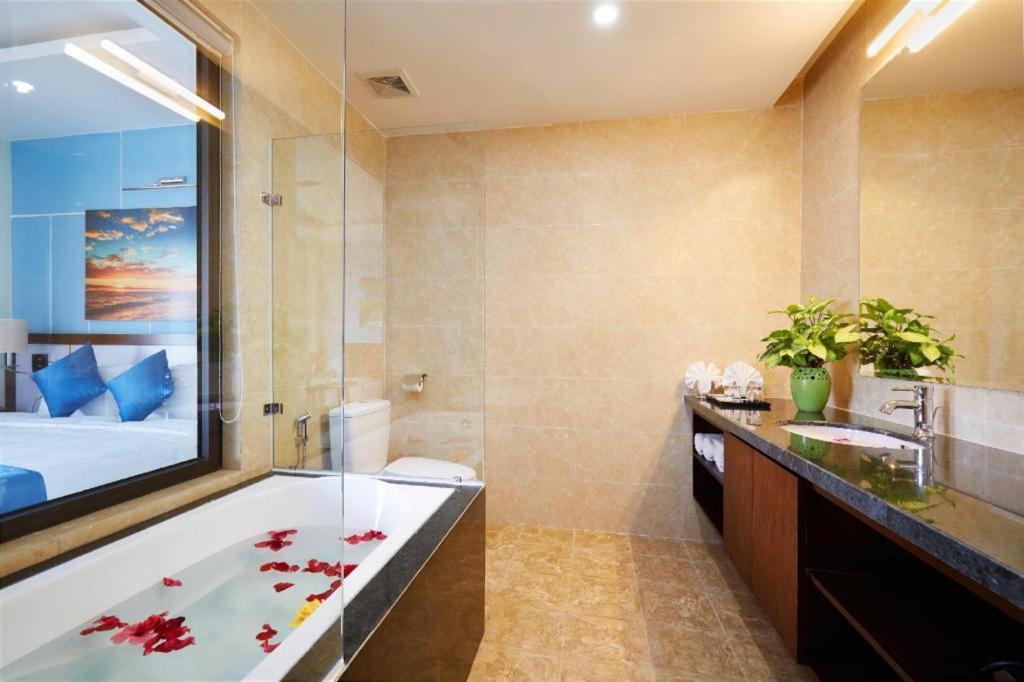 Marissa Hotel & Spa Hai Tien Thanh Hóa Exterior foto